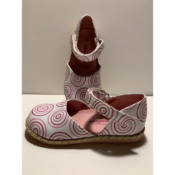 Venettini Bullseye Leather Shoes - Picture 3 of 6